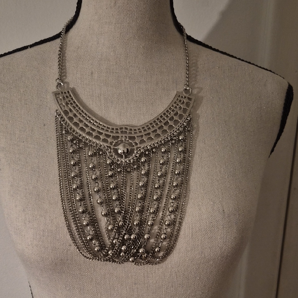 Elegant Silver Statement Necklace